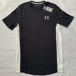 Under Armour Men's Black and White Shirt - Heat Gear - Size (S) - Brand New